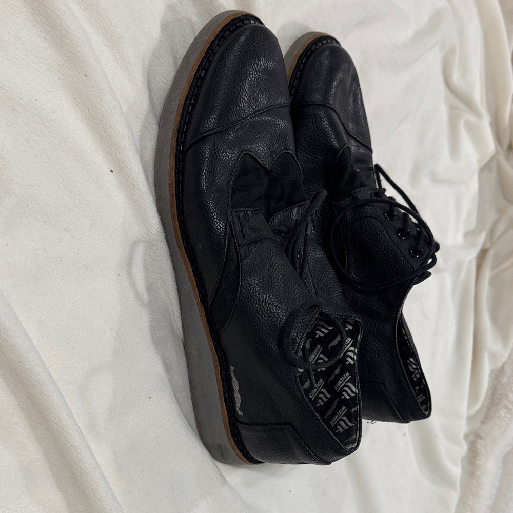 Toms Movember Black Dress Shoes; Men's